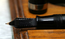 Load image into Gallery viewer, Z-Parker Vacumatic - Golden Brown (Blue Diamond) with 14ct Gold Nib - (P383)