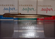 Load image into Gallery viewer, Z-Parker 75 Ball Point - Gold Cisele Cross Hatch with Std Parker Refill - (P627a)