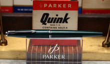 Load image into Gallery viewer, Z-Parker 45 Schools - Green CT with "B" Steel Nib - (P673)