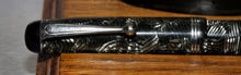 Load image into Gallery viewer, Z-Parker Televisor - Striated Silver Grey with No.20 14ct Gold Nib - (P691c)