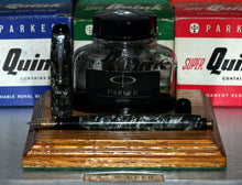 Load image into Gallery viewer, Z-Parker Televisor - Striated Silver Grey with No.20 14ct Gold Nib - (P691c)