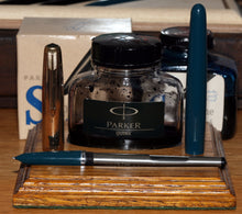 Load image into Gallery viewer, Z-Parker 51 - Teal Blue with 1/10th 12ct Gold Cap with 14ct Gold Nib - (P751a)