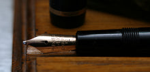 Load image into Gallery viewer, Z-Parker Duofold Junior - Black with Broad No.10 14ct Gold Nib - (P854)