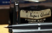 Load image into Gallery viewer, Z-Parker 45 - Grey Schools CT with F Fine Point 14ct Gold Nib - (P861)