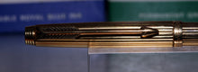 Load image into Gallery viewer, Z-Parker 75 - Godron Gold & "B" 14ct Gold Nib with Ball Point - (P869a)