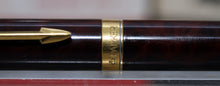 Load image into Gallery viewer, Z-Parker 75 - Thuya with MK III Section & 14ct Gold Nib (P872)