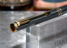 Load image into Gallery viewer, Z-Parker 75 Premier Ball Point - Cisele Sterling Silver with Parker Refill - (P875)