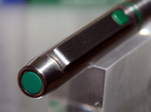 Load image into Gallery viewer, Z-Parker 25 Mk II - Green Trim with Medium Point Nib - (P881)