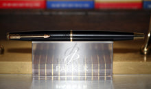 Load image into Gallery viewer, Z-Parker 45 - Black Coronet with "M" 14ct Gold Nib - (P886)