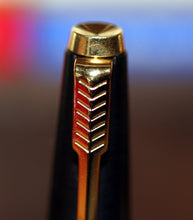 Load image into Gallery viewer, Z-Parker 45 - Black Coronet with "M" 14ct Gold Nib - (P886)