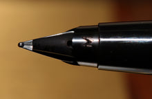 Load image into Gallery viewer, Z-Parker 45 - Harlequin Black Shield with M Point Octanium Nib - (P891)
