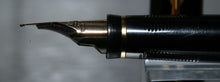 Load image into Gallery viewer, Z-Parker 75 Premier - Black Laque with Medium Point 14ct Gold Nib - (P893a)