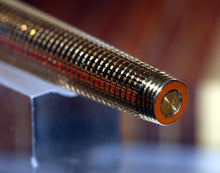 Load image into Gallery viewer, Z-Parker 75 - Gold Cisele Cross Hatch with "B" 14ct Gold Nib - (P919)
