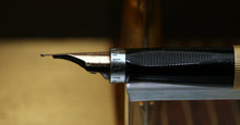 Load image into Gallery viewer, Z-Parker 75 - Milleraies Gold Plated with "M" Medium Point 14ct Gold Nib - (P950)