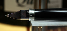 Load image into Gallery viewer, Z-Parker 75 - Flighter GT with "F" Fine Point 14ct Gold Nib - (P953b)