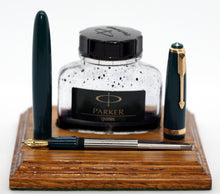 Load image into Gallery viewer, Z-Parker Duofold Demi in rare Green with Duofold "N" 14ct Gold Nib (P967a)
