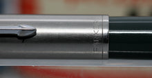 Load image into Gallery viewer, Z-Parker 51 - Grey & Lustraloy with Medium Point 14ct Gold Tubular Nib (P969h)