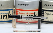Load image into Gallery viewer, Z-Parker 51 - Black & Gold with Medium Point 14ct Gold Tubular Nib (P969i)