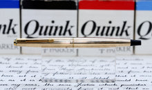 Load image into Gallery viewer, Z-Parker 45 - Imperial Gold Black Tassie with 14ct Gold "F" Nib (P982)