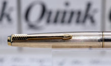 Load image into Gallery viewer, Z-Parker 45 - Imperial Gold Black Tassie with 14ct Gold "F" Nib (P982)