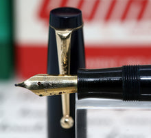 Load image into Gallery viewer, Z-Parker Victory Mk III - Dark Blue with "N" 14ct Gold Nib (P987)