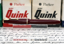 Load image into Gallery viewer, Z-Parker Duofold Junior Mk VI - Red with No.10 14ct Gold Nib (P990)