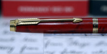 Load image into Gallery viewer, Z-Parker 75 - Red Jasper Quartz Laque with 14ct Gold "M" Point Nib  (P992)