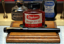 Load image into Gallery viewer, Z-Stephens 106 - Black Herringbone with 14ct Gold Nib - (S106)