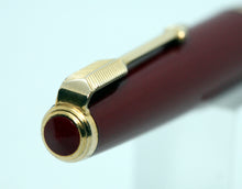 Load image into Gallery viewer, Parker Duofold Junior-Red with No.10 14ct Gold Nib (1959)-P1132c
