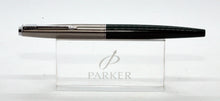 Load image into Gallery viewer, Parker 45 Deluxe CT-Green with Stainless Steel Nib-P0968b
