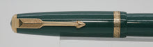 Load image into Gallery viewer, Parker Duofold Demi-Green with Duofold "N" 14ct Gold Nib-P1136
