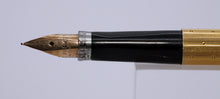 Load image into Gallery viewer, Parker 75 - Gold Perle with 14ct Gold Nib - P1213
