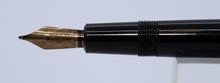 Load image into Gallery viewer, Parker Duofold Junior-Black with No.10 14ct Gold Nib (1950s)-P1132d
