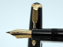 Load image into Gallery viewer, Parker Duofold Maxima - Black with No.50 14ct Gold Nib - P1083
