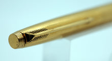 Load image into Gallery viewer, Parker 75 - Gold Insignia with 14ct Gold Nib - P1116
