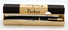 Load image into Gallery viewer, Parker Duofold Senior - Black with No.35 14ct Gold Nib - P1111
