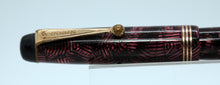 Load image into Gallery viewer, Parker Televisor Slimline - Striated Red with N - 14ct Gold Nib - P1096k
