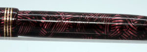 Parker Televisor Slimline - Striated Red with N - 14ct Gold Nib - P1096k