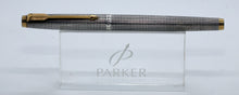 Load image into Gallery viewer, Parker 75-Cisele with M 18ct Gold Nib-P1132a
