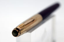 Load image into Gallery viewer, Parker 51-Maroon with Gold Broad Nib-P0378
