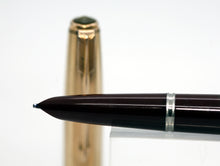 Load image into Gallery viewer, Parker 51-Maroon with Gold Broad Nib-P0378

