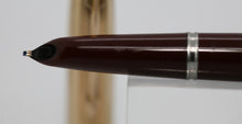 Load image into Gallery viewer, Parker 51-Maroon with Gold Broad Nib-P0378
