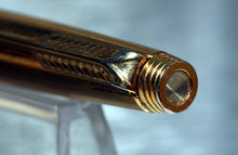 Load image into Gallery viewer, Z-Parker 75 Ball Point - Imperial Gold with New Std Parker Refill - (P584)
