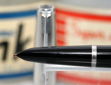 Load image into Gallery viewer, Z-Parker 51 - Black &amp; Lustraloy with Medium Point 14ct Gold Tubular Nib (P969f)
